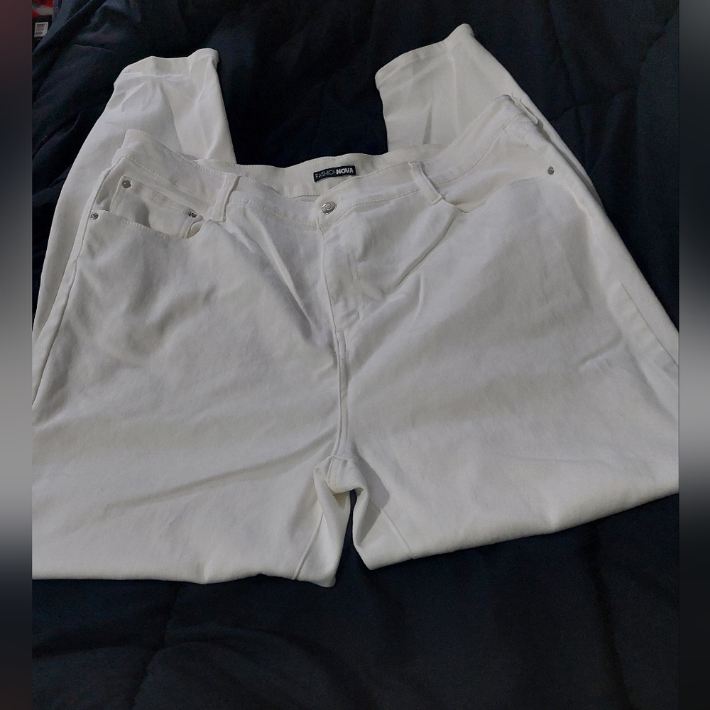 Fashion Nova Plus 3x white skinny jeans